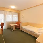 Hotel Landgasthof Hirsch 3*