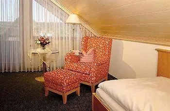Landgasthof Hirsch 3*