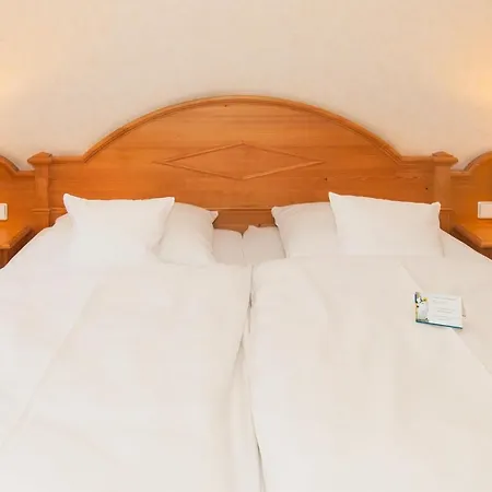 Landgasthof Hirsch Hotel